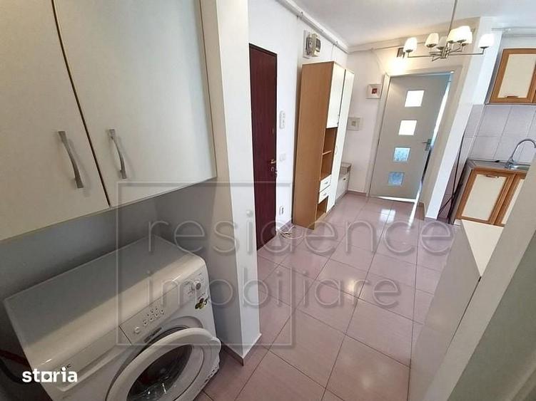 Apartament cu 2 camere decomandat în Zorilor