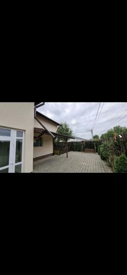Casă cu 4 camere în Berceni