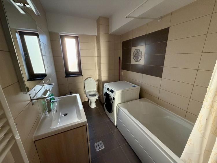 Apartament cu 2 camere decomandat în Cug