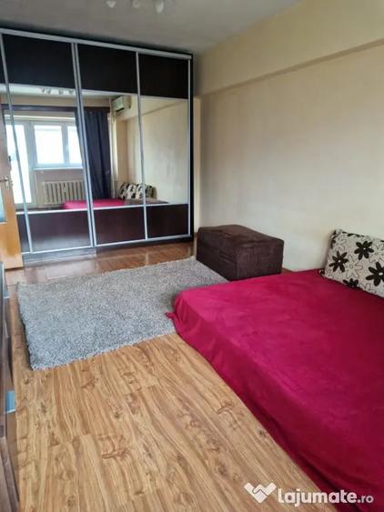 Apartament cu 2 camere decomandat în Ștefan cel Mare