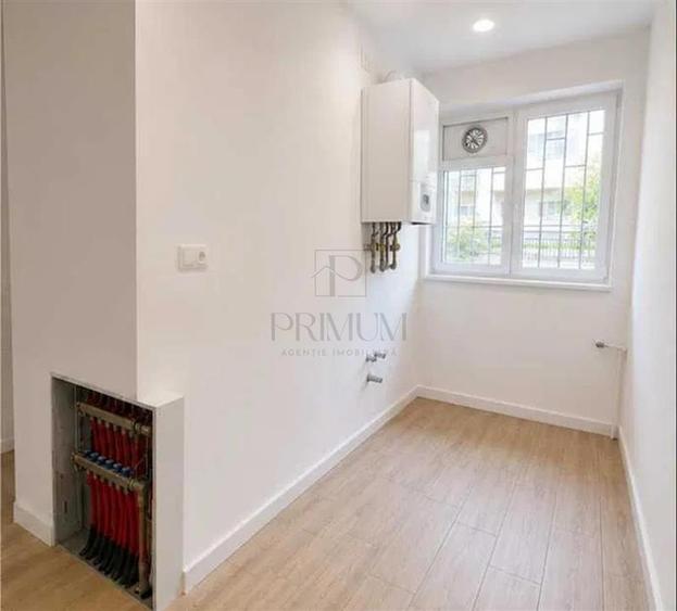 Apartament cu 3 camere semidecomandat în Șagului