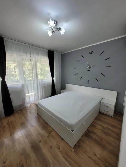 Garsonieră decomandată în Aradului