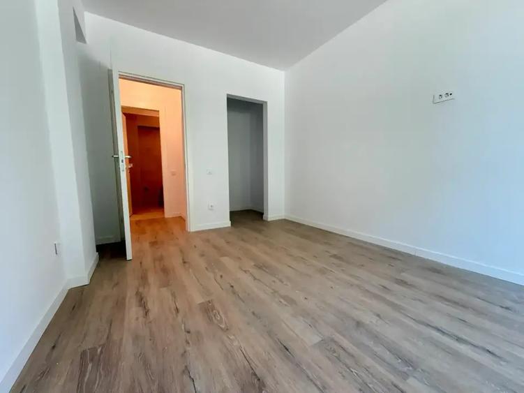 Apartament cu 2 camere decomandat în Theodor Pallady