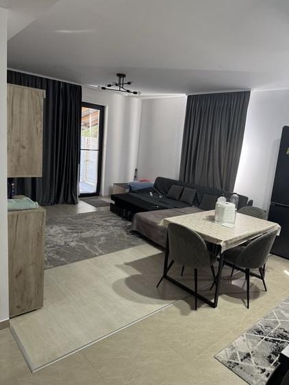 Apartament 2 camere + curte de inchiriat in Aparatorii Patriei - 11