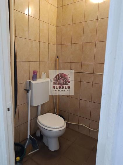 Spațiu comercial, de 17.49 mp, în Central