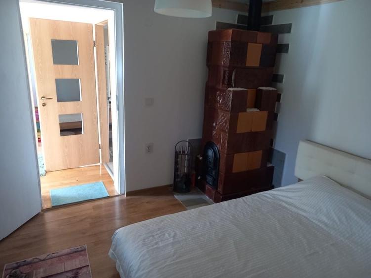 Casă cu 3 camere în Lunca Mare