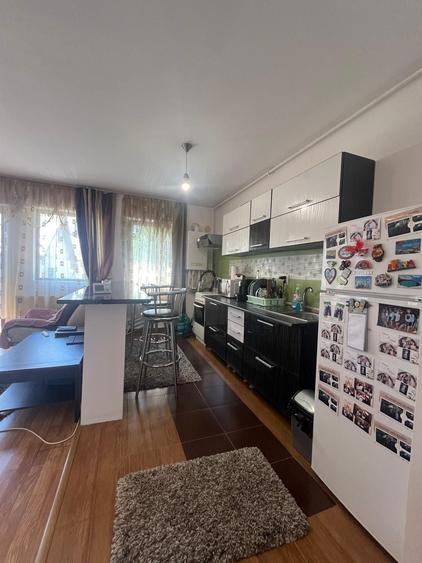 Garsonieră decomandată în Central