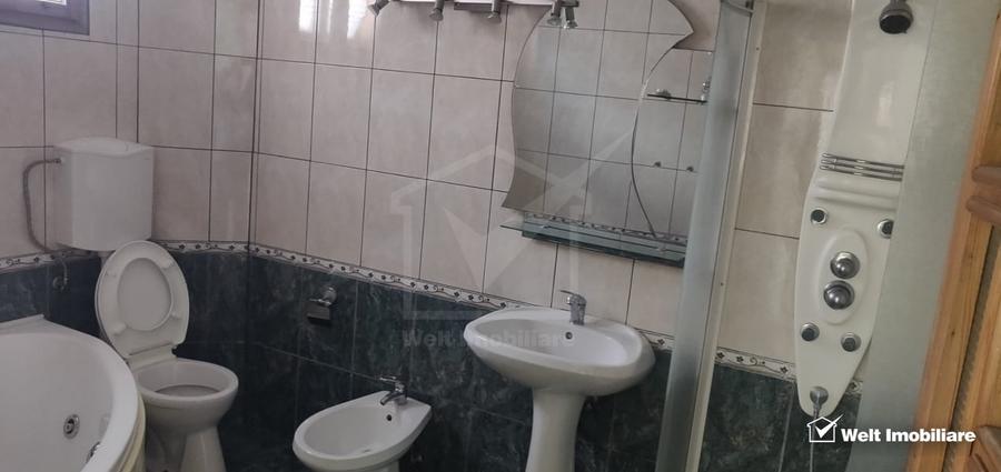 Casă individuală cu 5 camere cu Canalizare în Apahida