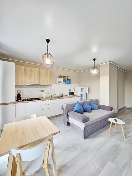 Apartament cu 2 camere decomandat, mobilat în Mamaia-Sat