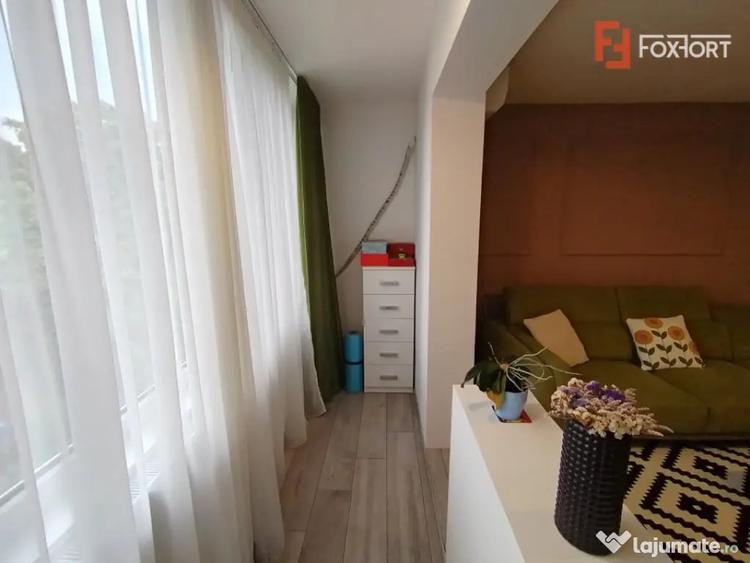 Apartament cu 3 camere decomandat în P-ța Doina
