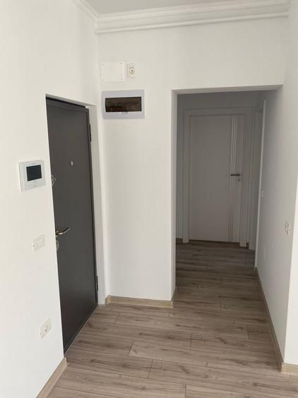 Apartament cu 2 camere decomandat în Giroc