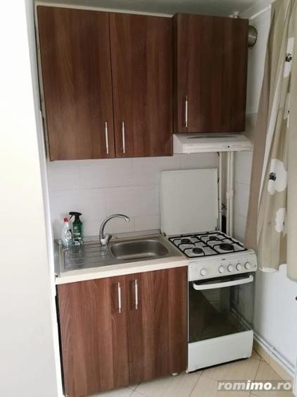 Garsonieră decomandată în Iosefin