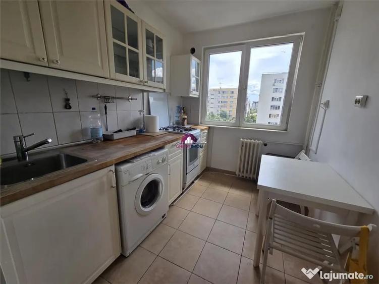Apartament cu 2 camere decomandat în Obor