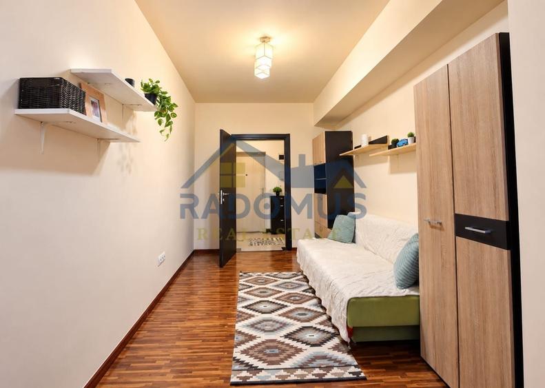 Apartament cu 3 camere decomandat, mobilat în 9 Mai