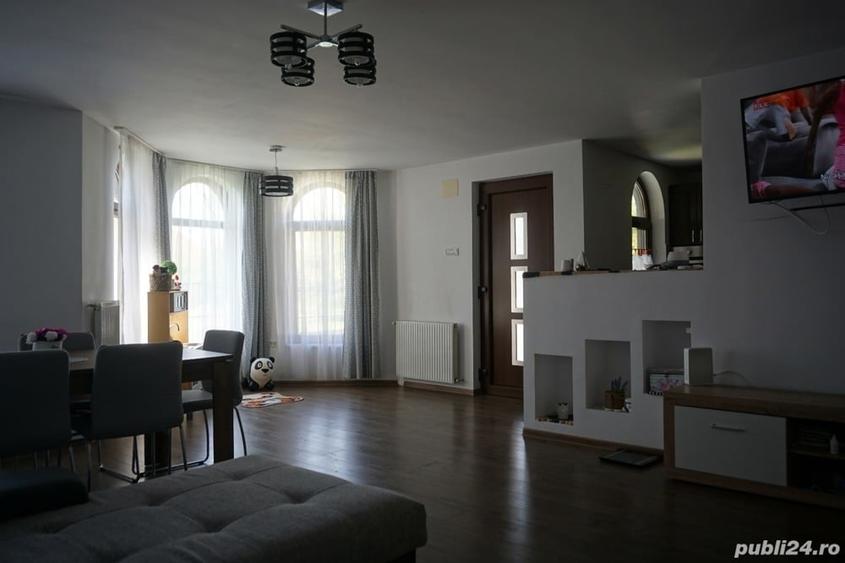 Casă cu Teren 1500 Mp în Bacova
