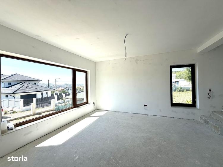 Casă cu 3 camere în Central
