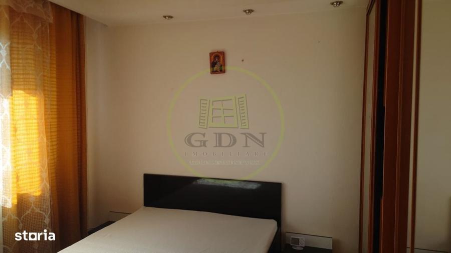 Apartament cu 2 camere decomandat în Vasile Aaron