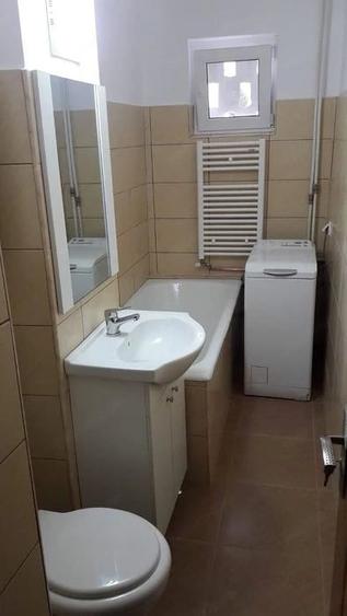 Garsonieră decomandată în Buziașului