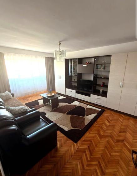 Ap 3 camere cu  loc de parcare Dorobantilor - 1
