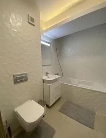Apartament cu 2 camere semidecomandat, mobilat în Politehnica