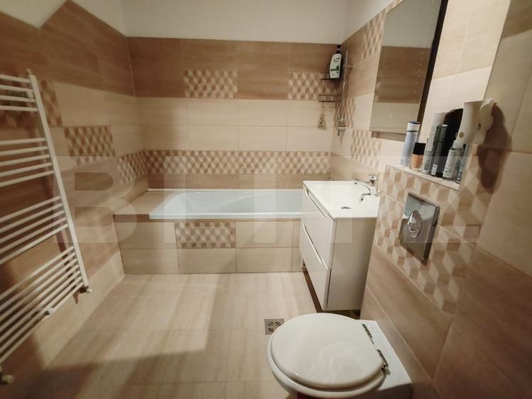 Apartament cu 2 camere decomandat, mobilat în Tractorul