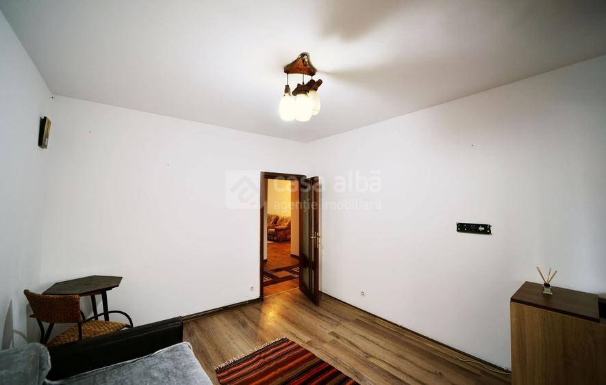 Apartament cu 4 camere decomandat, mobilat în Gară