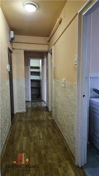 Apartament cu 2 camere decomandat în 1848