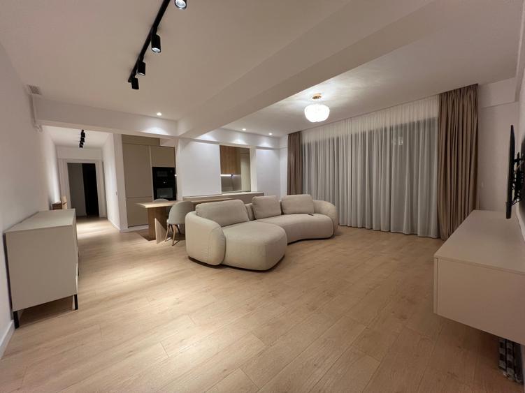 Închiriere Apartament 3 Camere Ultramodern Iancu Nicolae - 15