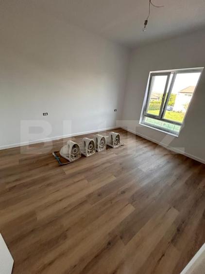 1/2 Duplex, 117mp,  despărțit prin camera tehnică - 2