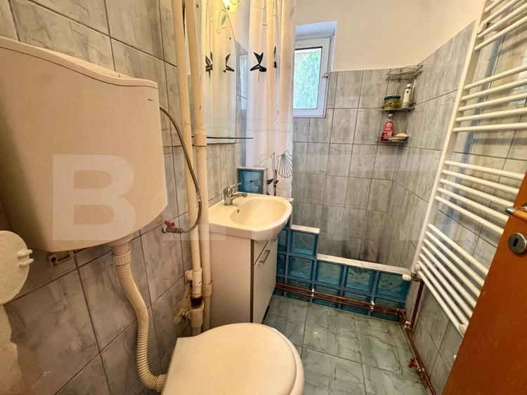 Apartament cu 2 camere decomandat, mobilat în Central