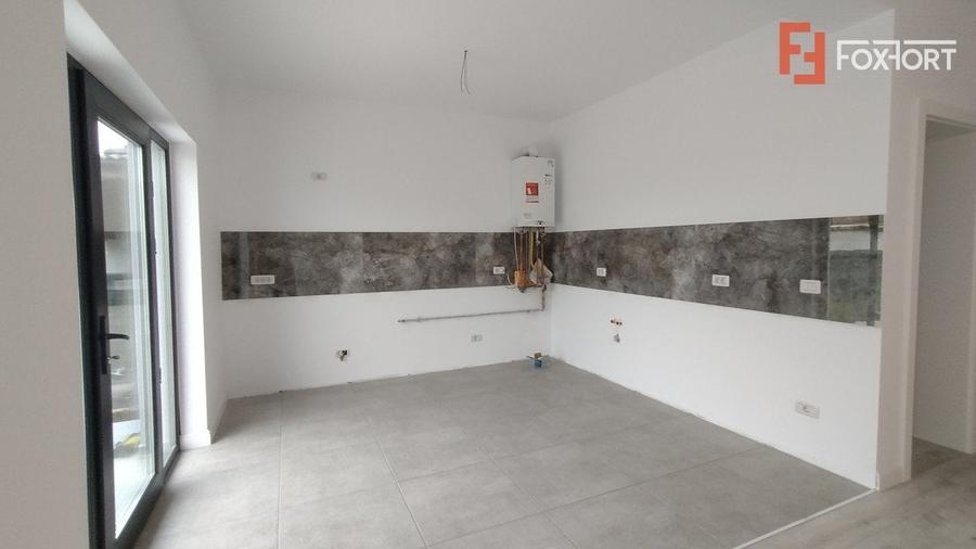 Duplex cu 3 camere cu Teren 277.5 Mp în Săcălaz