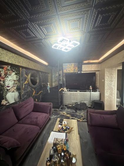 Apartament cu 3 camere în Trivale