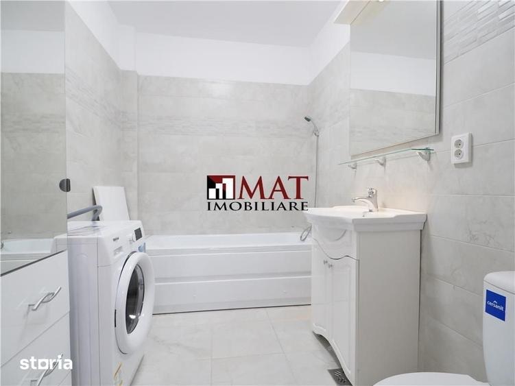 Apartament cu 4 camere semidecomandat în Între Lacuri