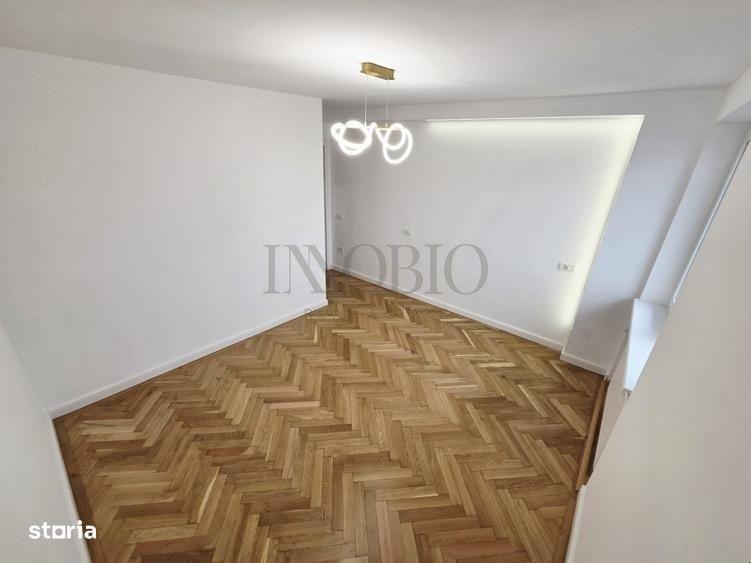 Apartament de vanzare 3 Camere | Universitate KM 0 - 7