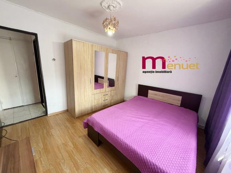Apartament cu 3 camere decomandat în E3