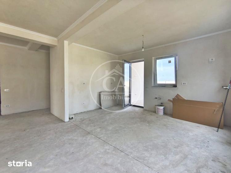 Casă cu 4 camere decomandat cu Teren 500 Mp în Sântandrei