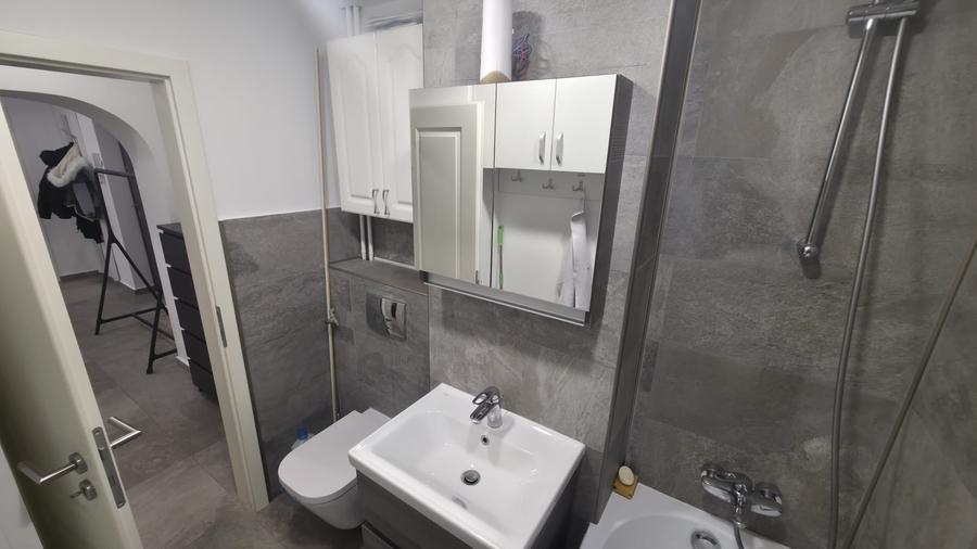 Apartament cu 2 camere decomandat în Nerva Traian
