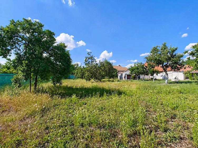 Casă cu 3 camere cu Teren 1000 Mp în Ghirodei