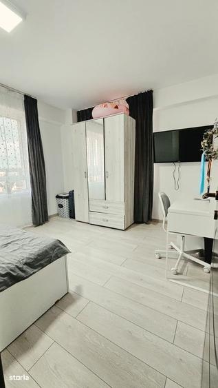 Apartament cu 3 camere decomandat în Cug