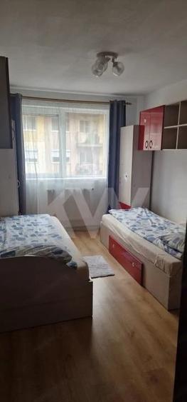 Apartament 3 camere decomandat | 77 mp | 2 dormitoare | 2 bai | Etaj 2 - 1