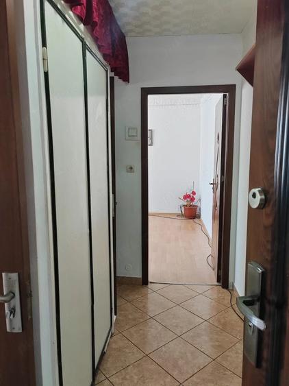 Apartament cu 2 camere nedecomandat în Central