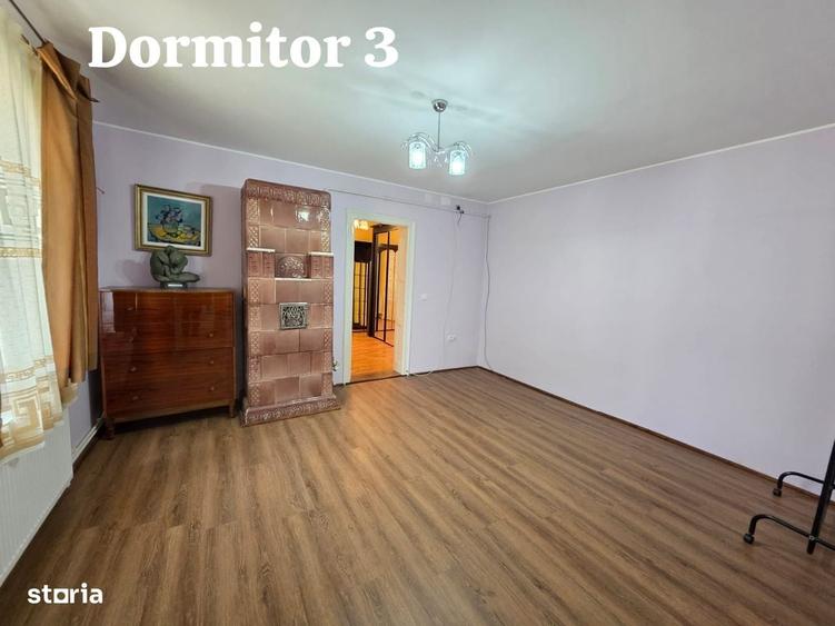 Casă cu 4 camere în Central