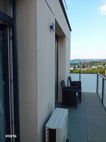 Apartament cu 3 camere decomandat în Centura