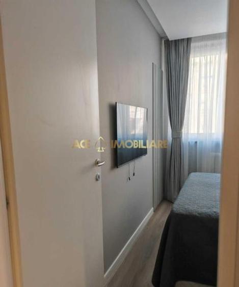 Apartament cu 2 camere decomandat, mobilat în Universitate