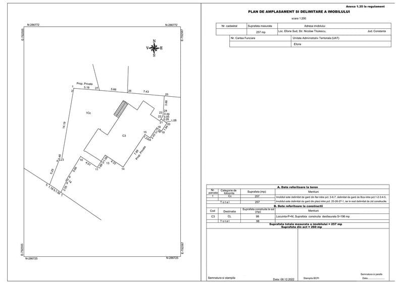 Casă cu 8 camere decomandat cu Teren 257 Mp în Central