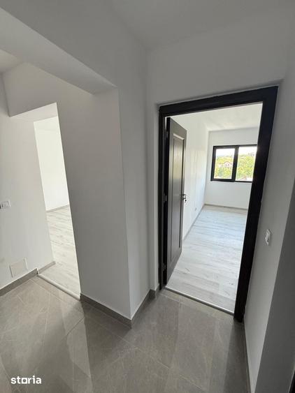 Apartament cu 2 camere decomandat în Rediu