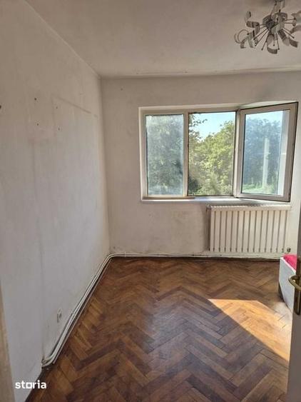 proprietar vand apartament 3 camere romanilor - 1