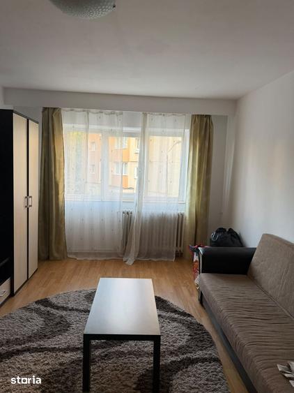 Zorilor -Str Luceafarului -Ap 2 camere separate plus bucatarie -Etaj 2 - 13