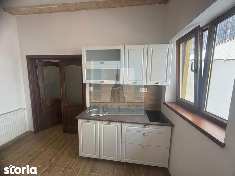 Casă cu 2 camere cu Canalizare în Schei
