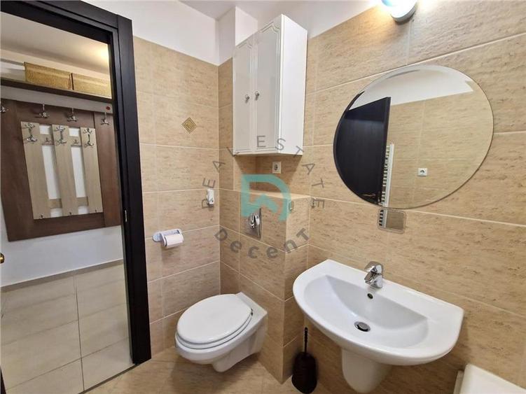 Apartament cu 2 camere decomandat în Tractorul